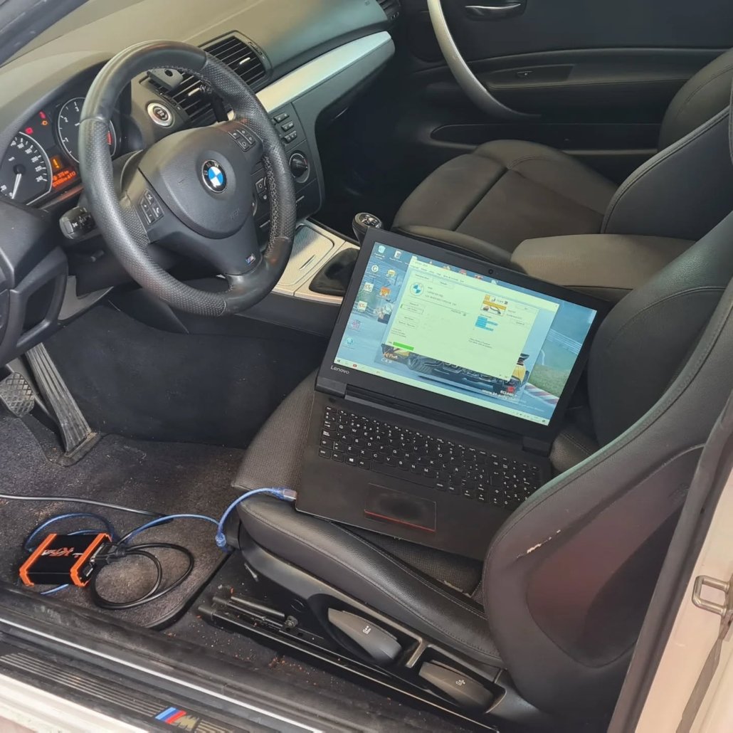 BMW 330d con reprogramación Stage 1 en DPTuner Girona